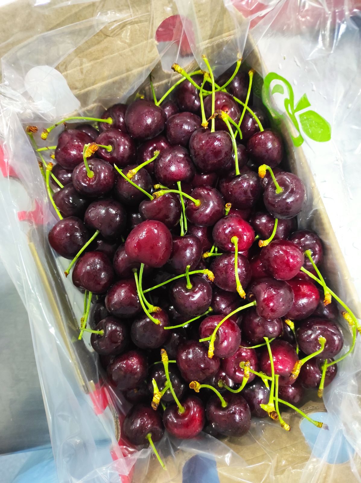 Caja de cerezas de exportación